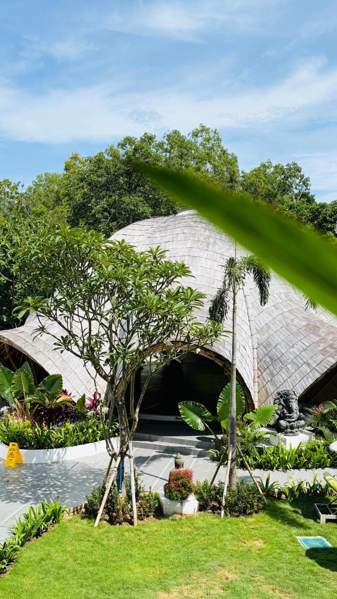 Mantra Wellness Center Hotel Uluwatu Kültér fotó